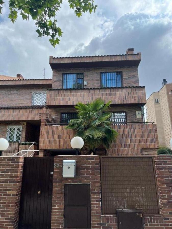 C5 Apartamento Lujo, Zona Exclusiva De Chamartin Madrid Luaran gambar