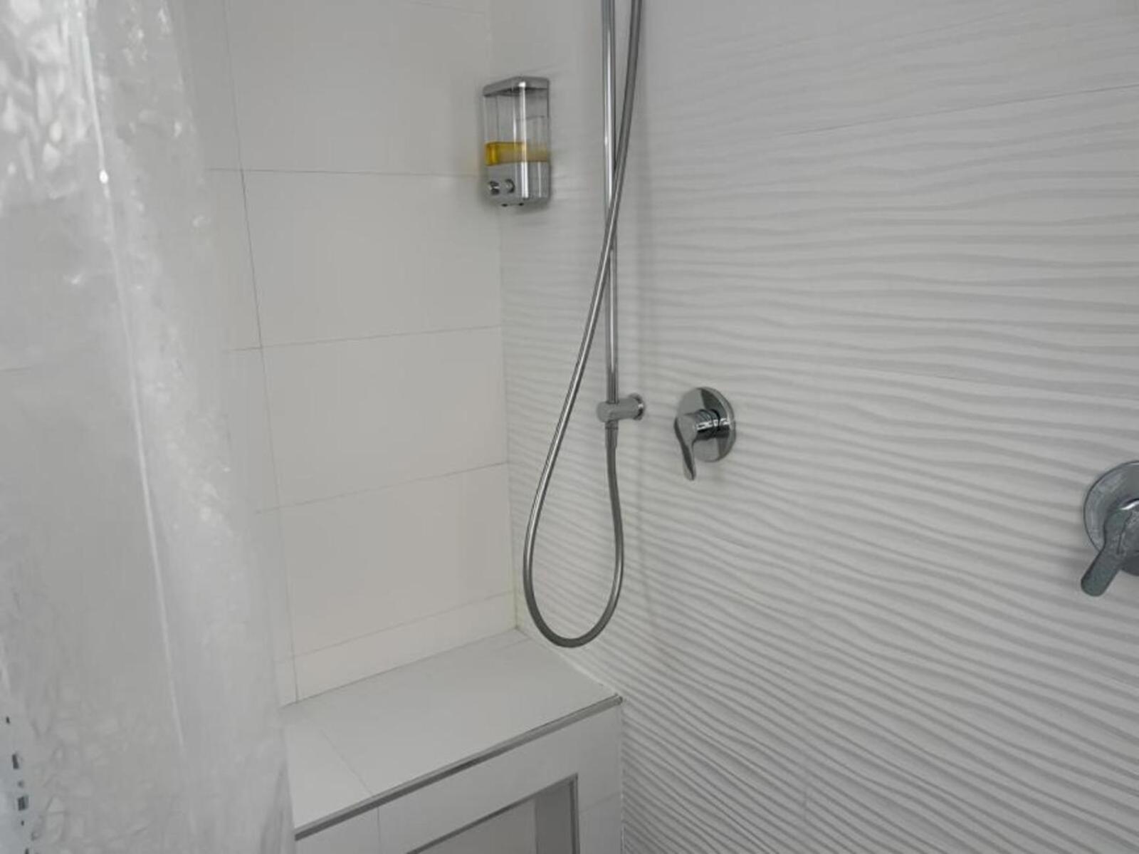 C5 Apartamento Lujo, Zona Exclusiva De Chamartin Madrid Luaran gambar