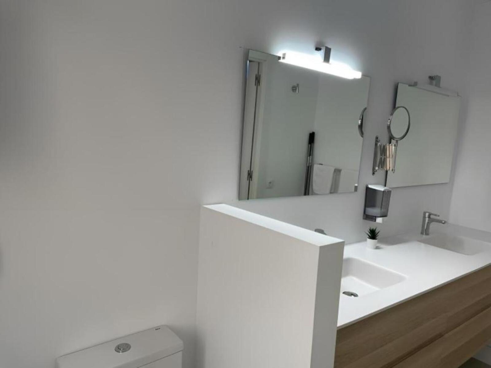 C5 Apartamento Lujo, Zona Exclusiva De Chamartin Madrid Luaran gambar